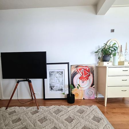 Holiday Pink Pearl Apartment Rovaniemi Bagian luar foto